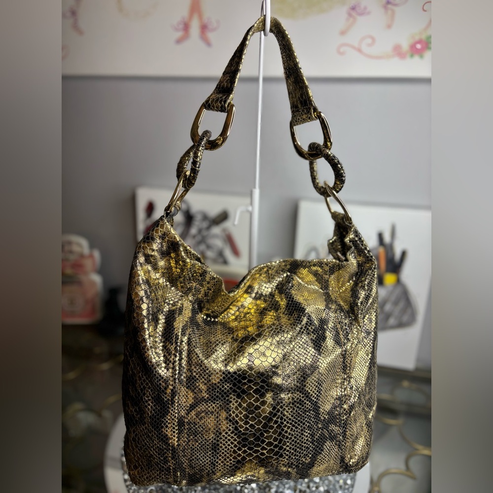 Michael Kors metallic gold snakeskin hobo shoulder bag EUC - Picture 4 of 13